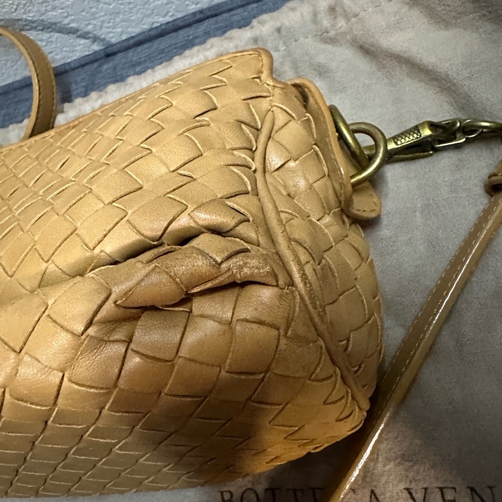 Bottega Veneta intercciato crossbody bag - Picture 15 of 16